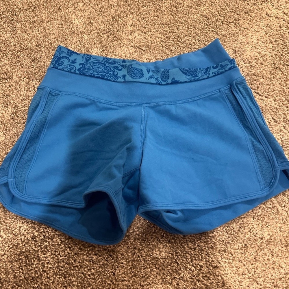 Lululemon Athletica Blue Athletic Shorts with Patterned Waistband